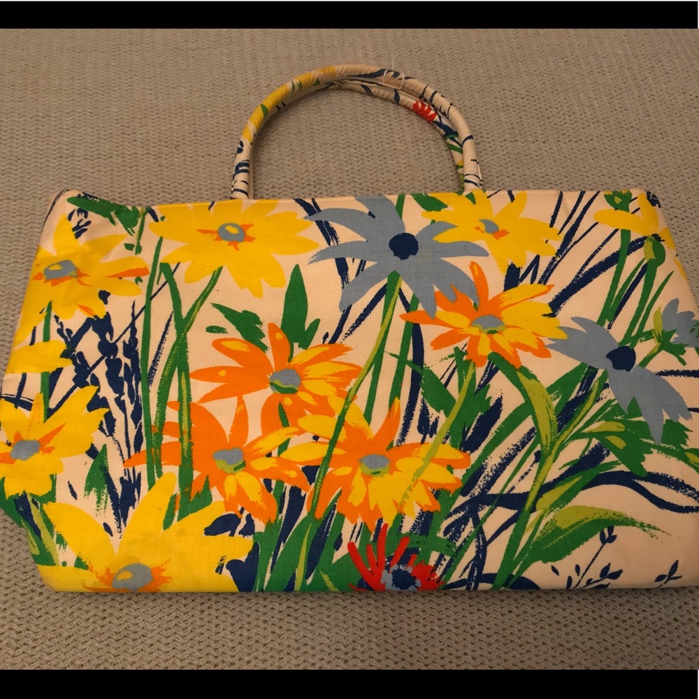 5 for $20. Vintage Margaret Smith hand bag